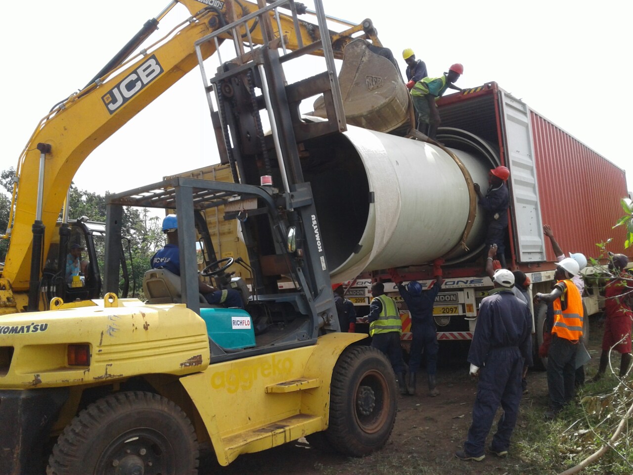 DN 2200mm and below GRP Pipes Unloading - Rwimi -Uganda -1
